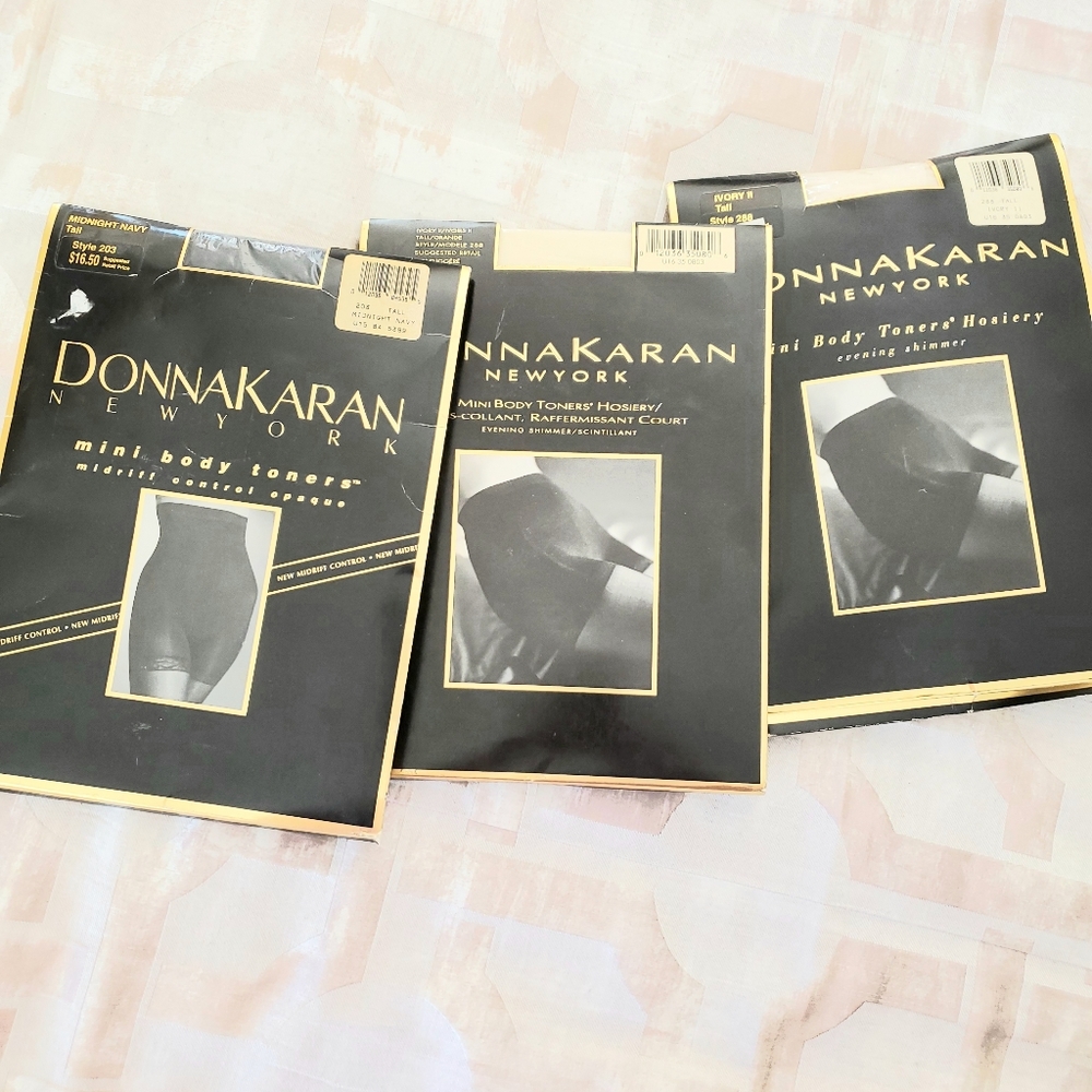 Donna Karan New York Hosiery